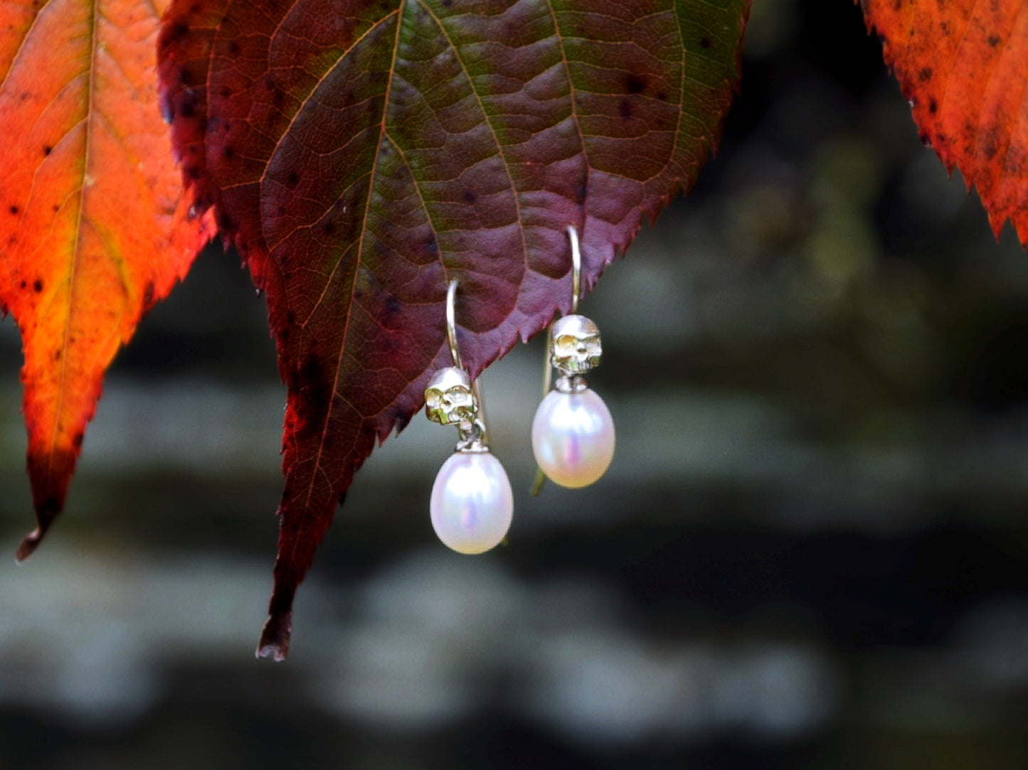 Skull Pearl Earrings